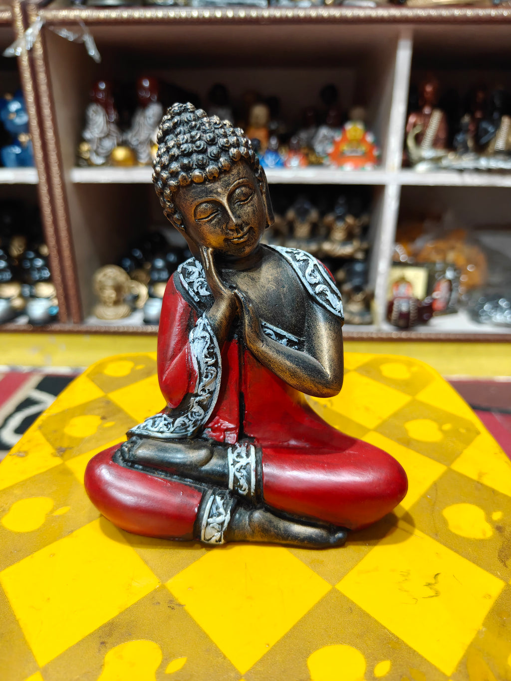 Resin buddha
