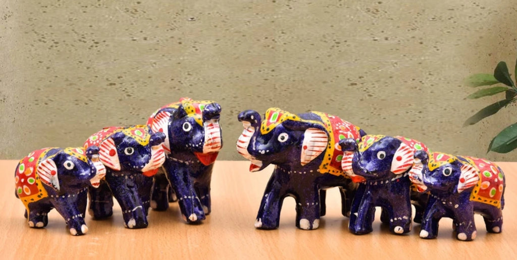 Set of 3 elephant resin